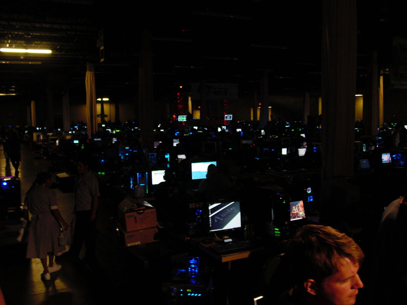 View of QuakeCon 2006's BYOC